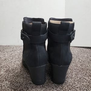 UGG Indra Waterproof